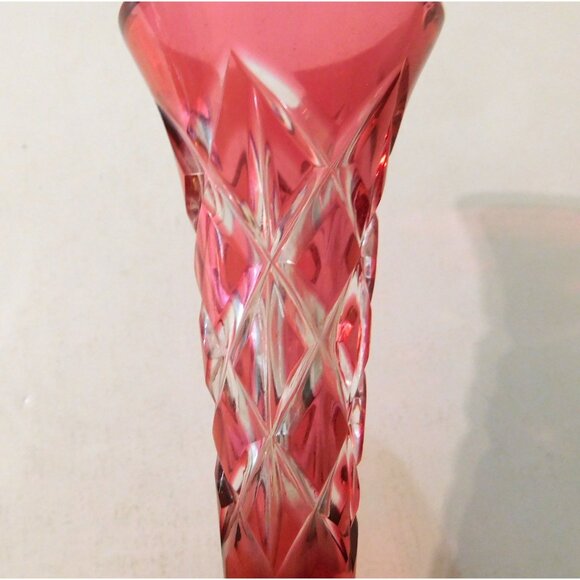 Vintage Cranberry Red Glass Bud Vase Diamond Cut Pattern Clear Pedestal Base - Picture 3 of 6